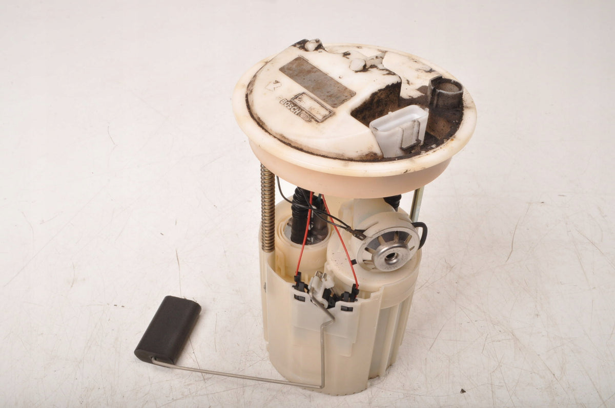 VOLVO S40 II V50 C70 C30 2.4 20V 170KM FUEL PUMP 0580314039