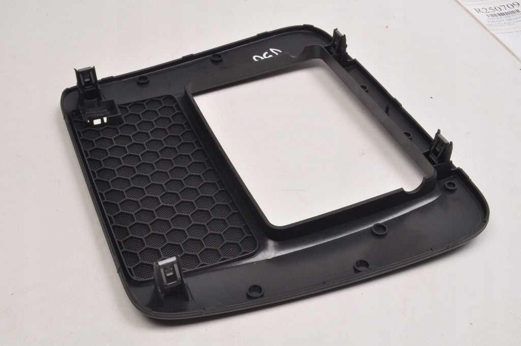 VOLVO S40 II V50 DISPLAY FRAME 08650752