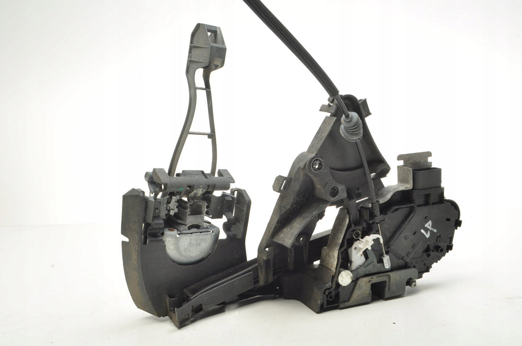 VOLVO S40 II V50 DOOR LOCK LEFT FRONT 30753657 10PIN EU
