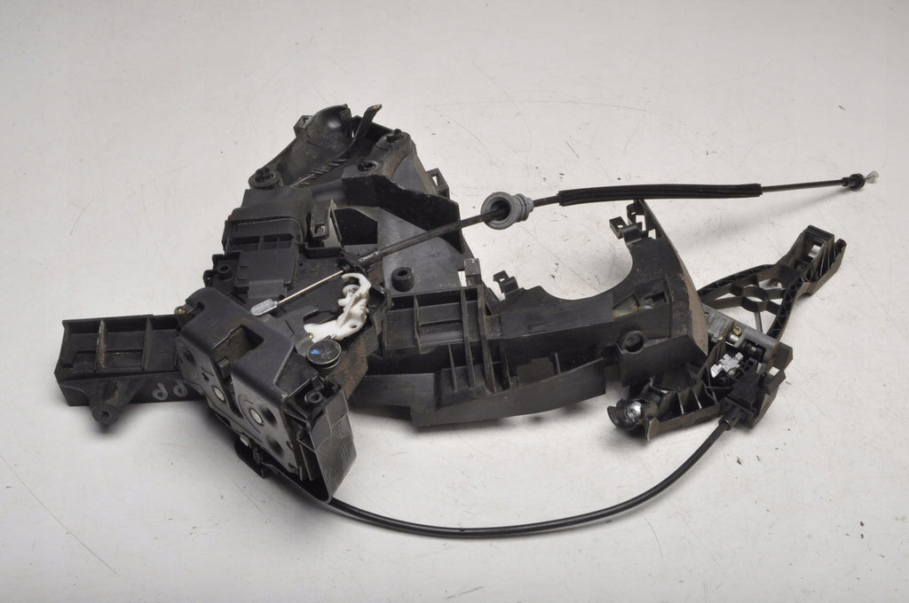 VOLVO S40 II V50 DOOR LOCK RIGHT FRONT 5 PIN EUROPE 30699789