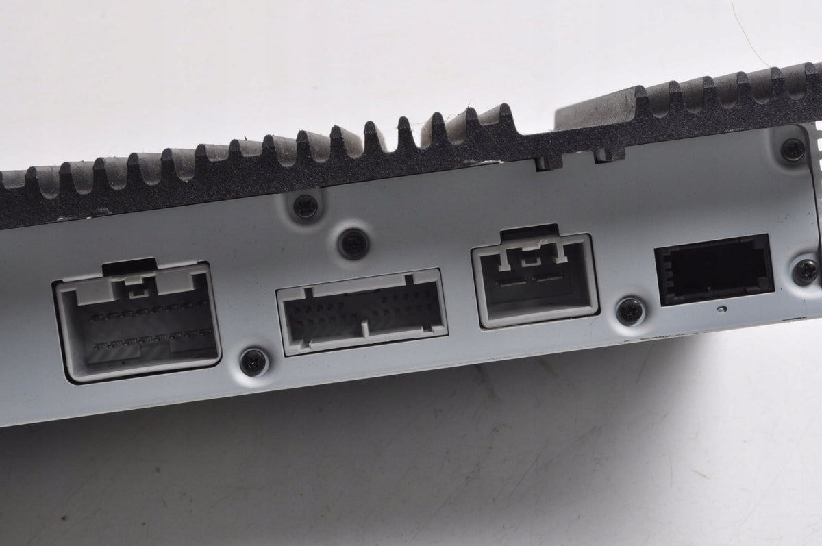 VOLVO S40 II V50 RADIO AMPLIFIER 30732487