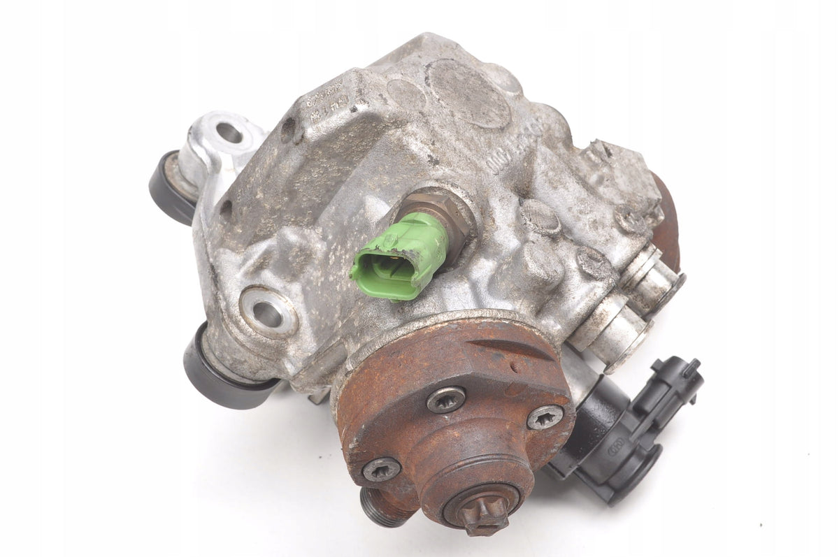 VOLVO S40 II V50 S60 II V60 XC60 XC70 V70 2.4 D INJECTION PUMP 31272896