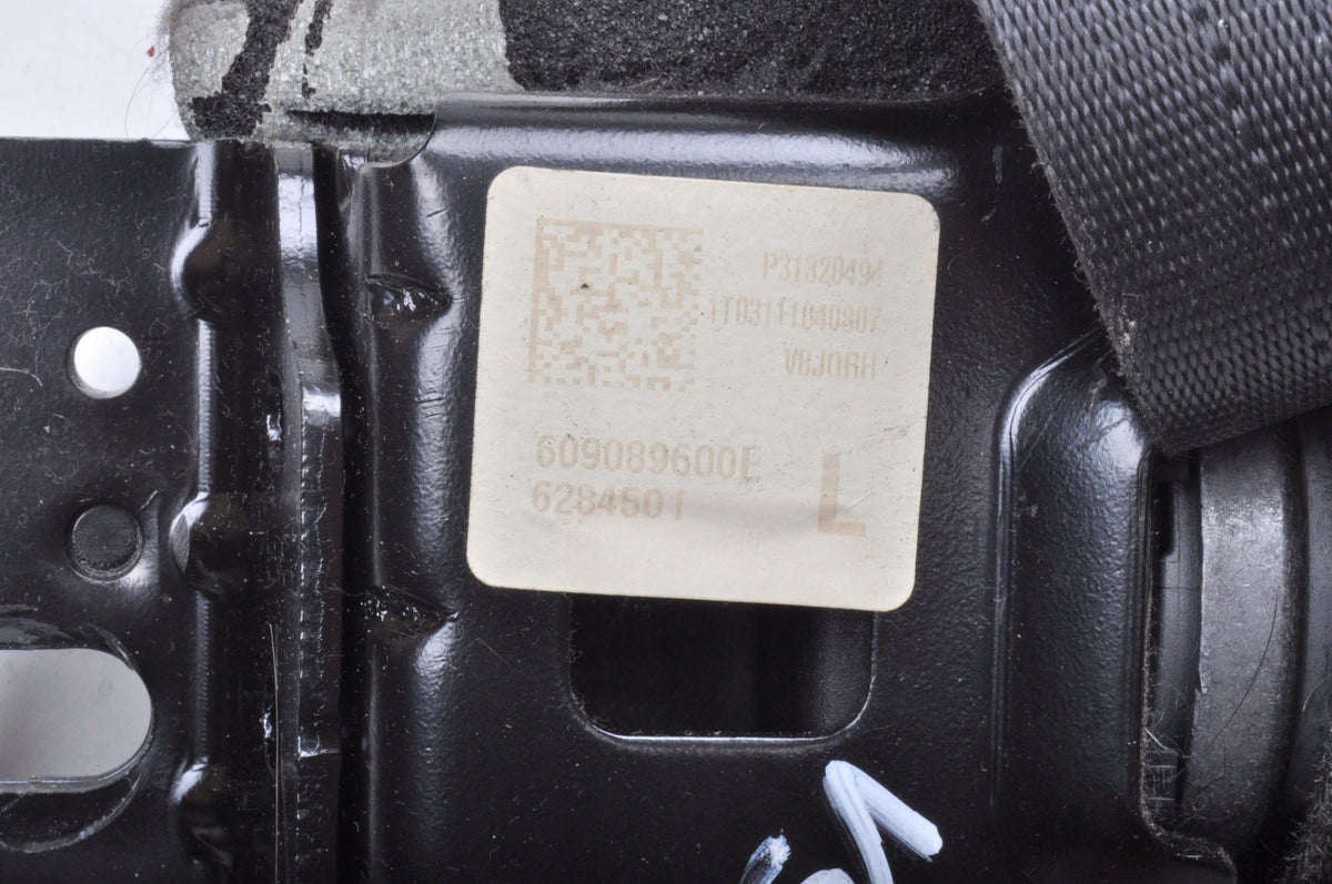 VOLVO S40 II V50 SEAT BELT LEFT FRONT 31320494