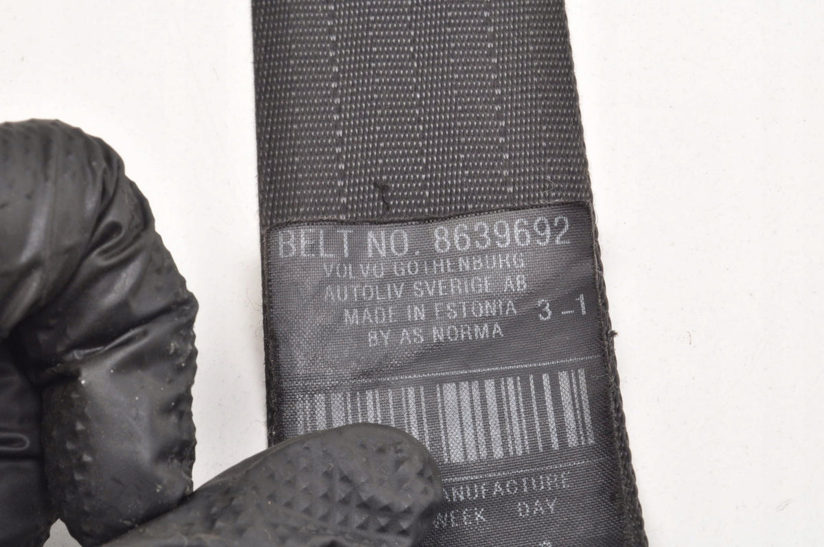 VOLVO S40 II V50 SEAT BELT RIGHT FRONT 8639692