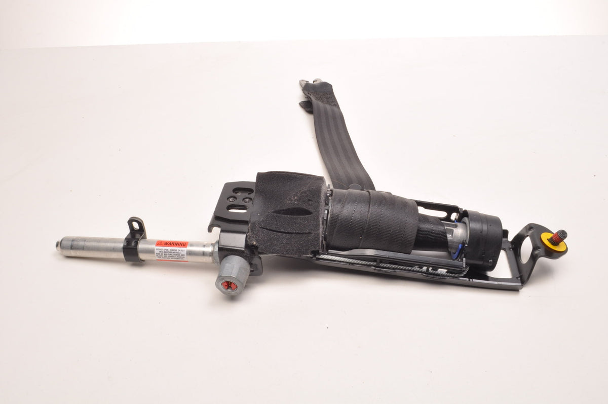 VOLVO S40 II V50 SEAT BELT RIGHT FRONT 8639692