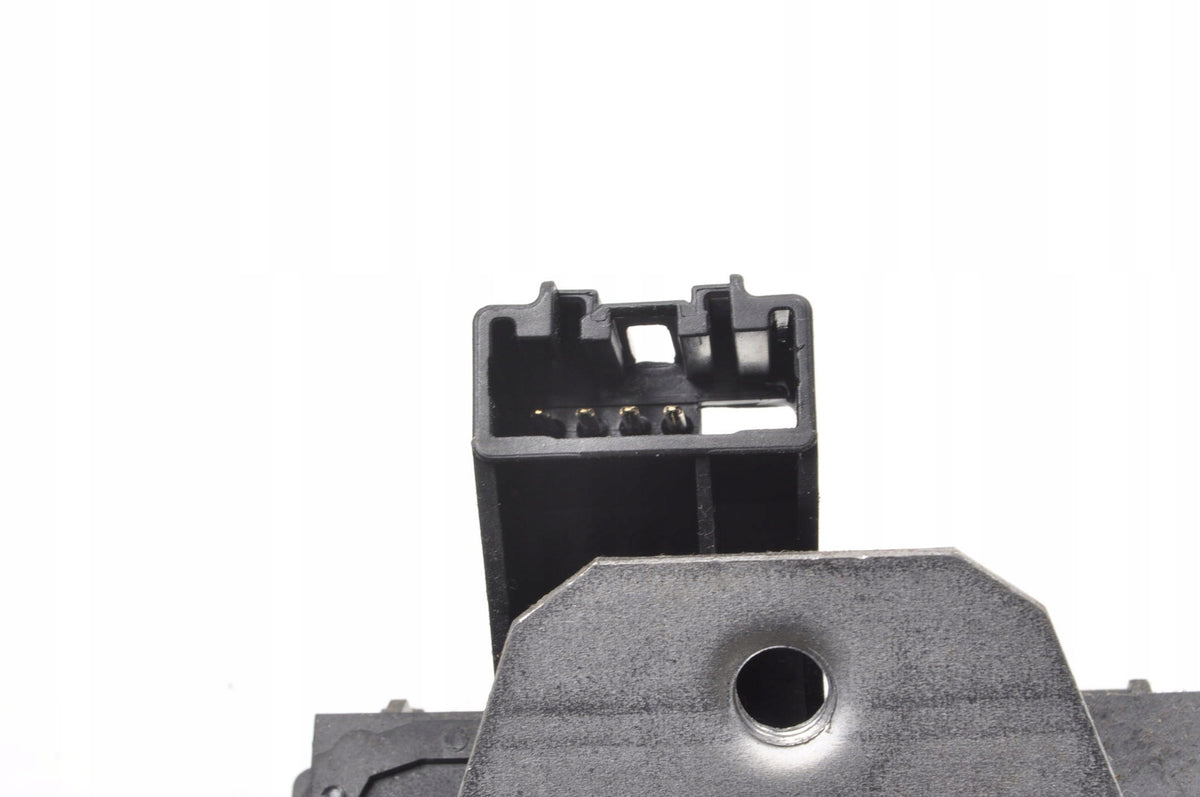 VOLVO S40 II V50 TAILGATE LOCK 31335047 4 PINS