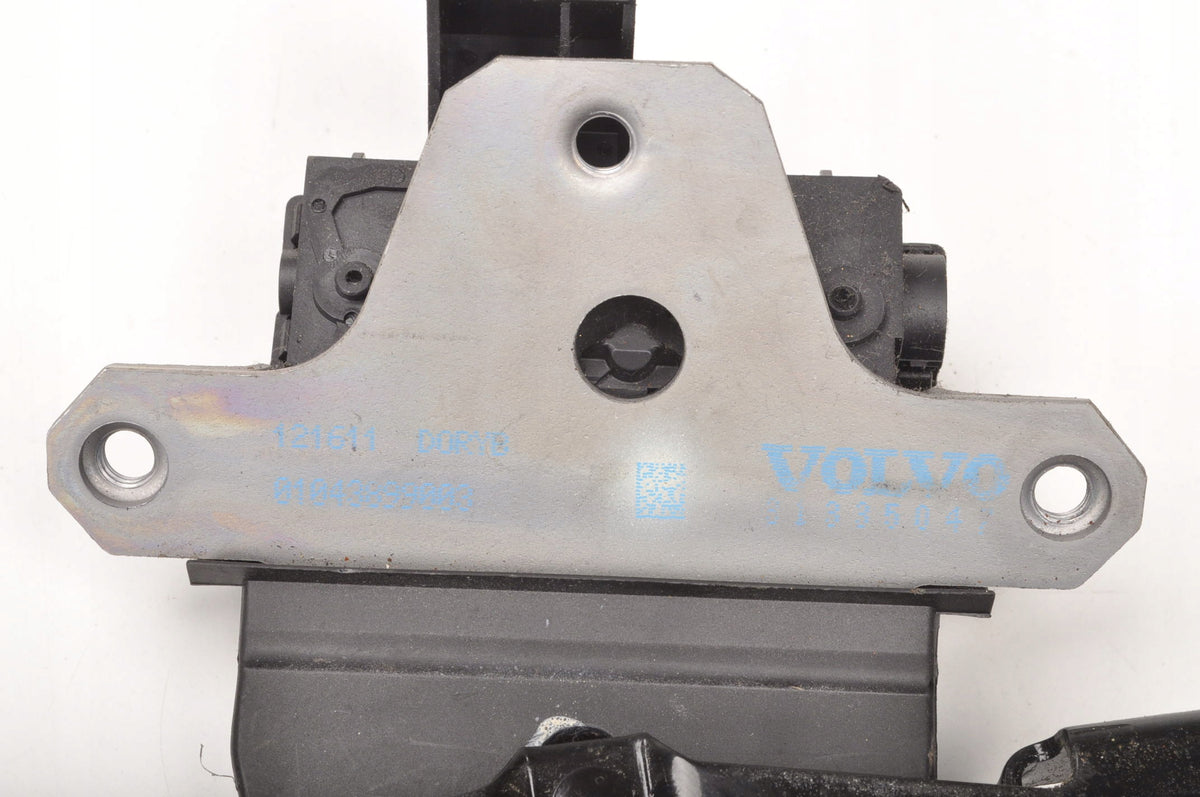 VOLVO S40 II V50 TAILGATE LOCK 31335047
