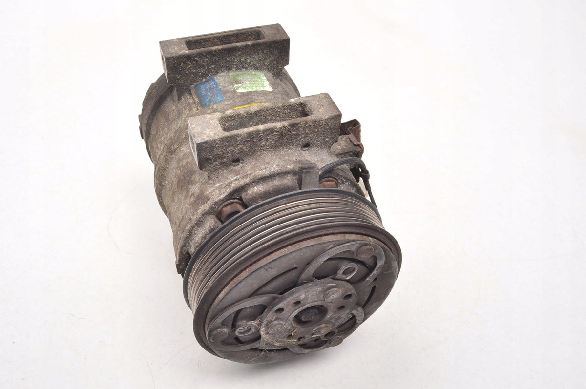 VOLVO S40 V40 1.8 16V 122KM AIR CONDITIONING COMPRESSOR 30665343