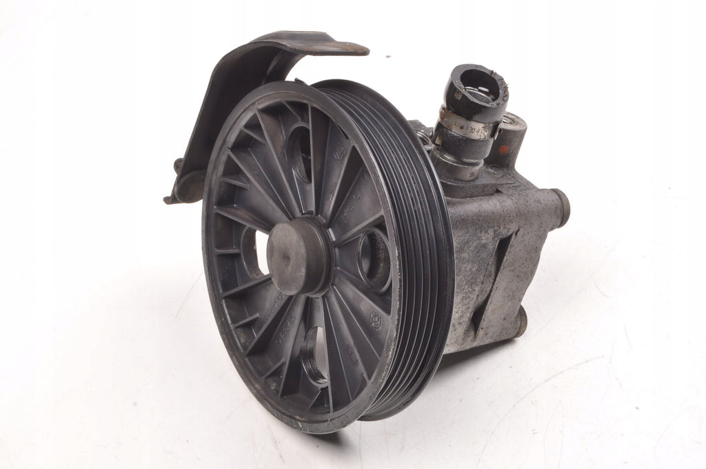 VOLVO S40 V40 1.8 16V 122KM POWER STEERING PUMP 8683378