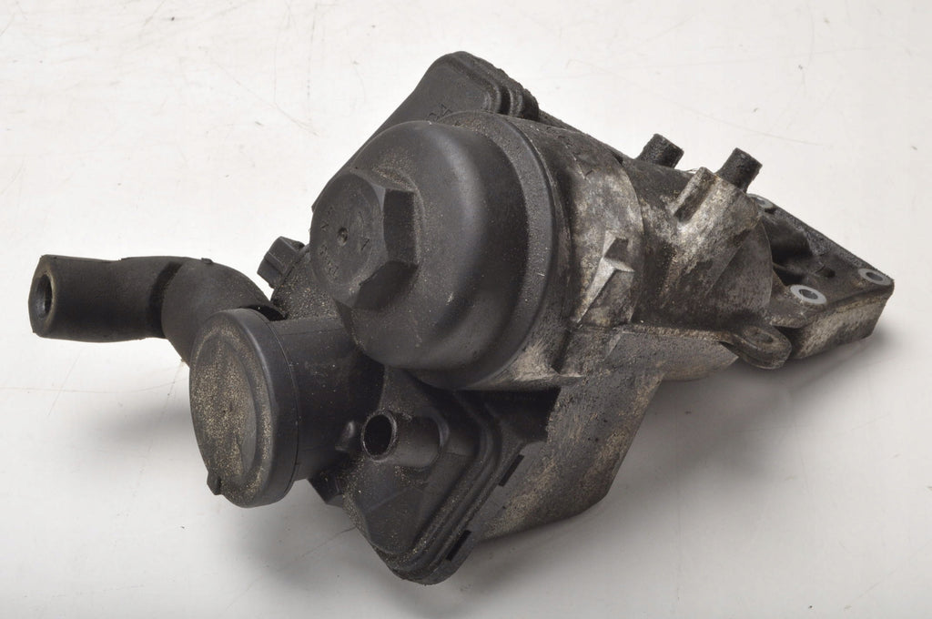 VOLVO S40 V50 2.4 B OIL FILTER HOUSING 30788494