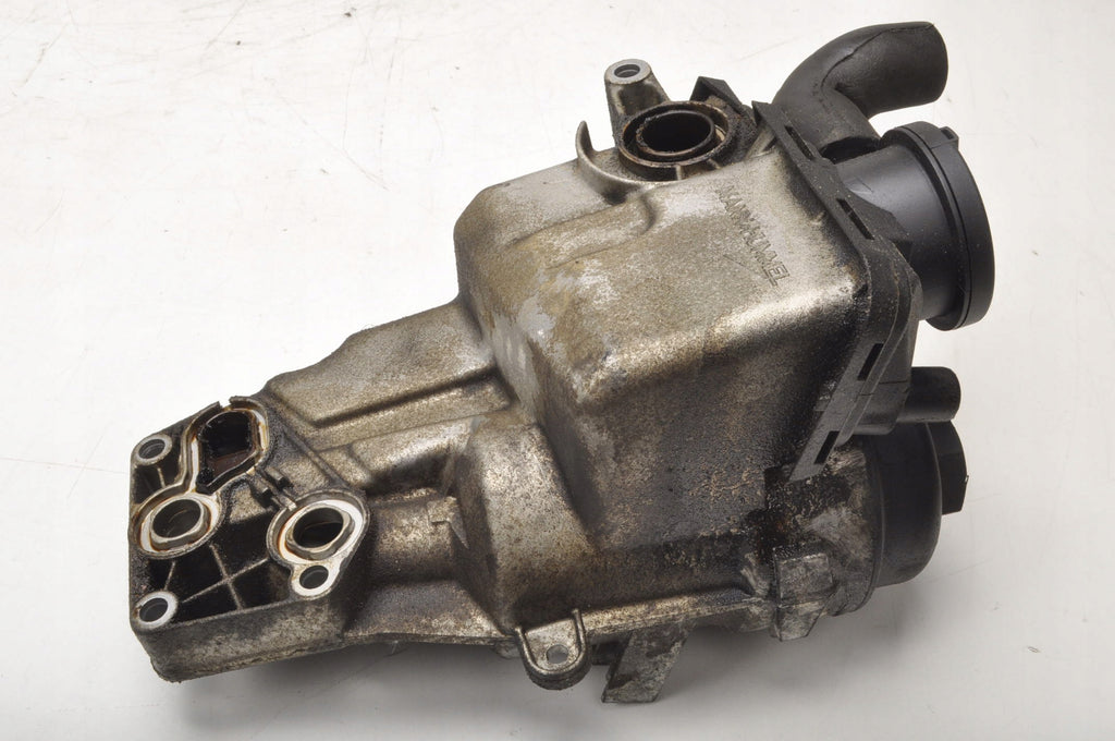 VOLVO S40 V50 2.4 B OIL FILTER HOUSING 30788494