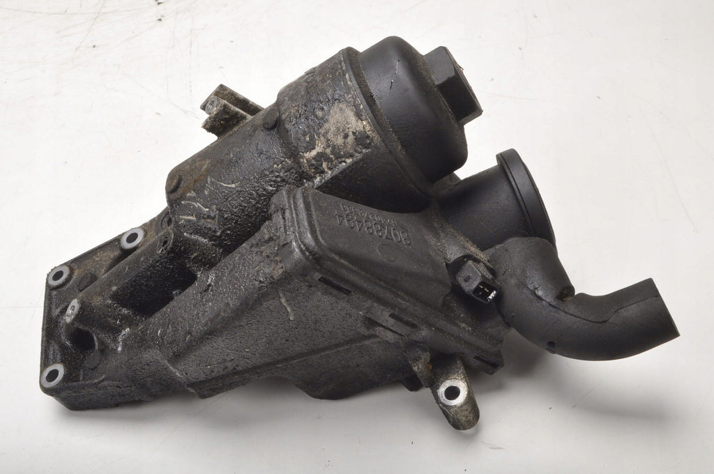 VOLVO S40 V50 2.4 B OIL FILTER HOUSING 30788494