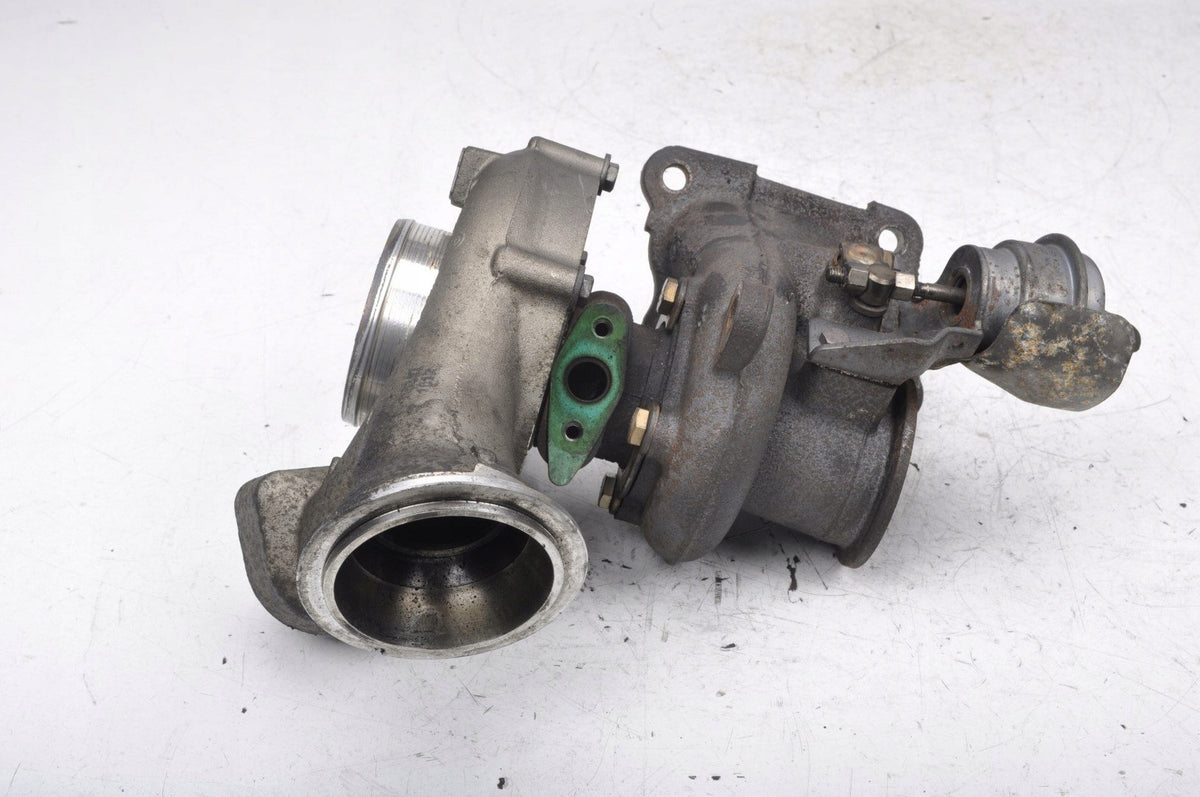VOLVO S60 2.4 D5 TURBINE TURBOCHARGER 36002640
