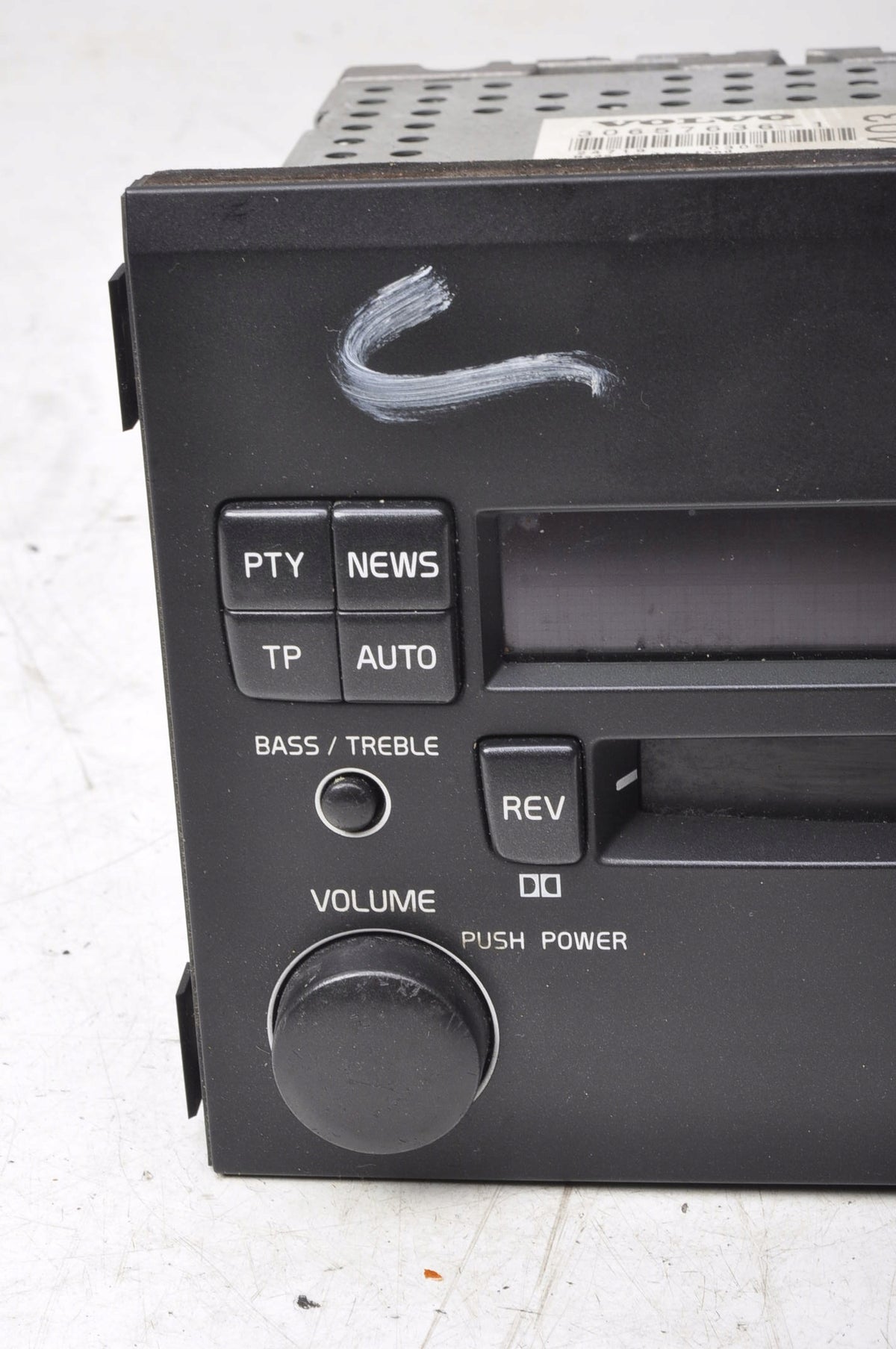 VOLVO S60 AND V70 II RADIO 30657636 HU-403