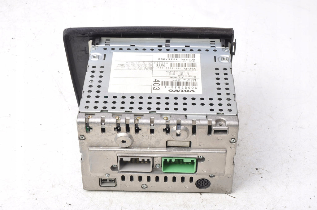 VOLVO S60 AND V70 II RADIO 30657636 HU-403