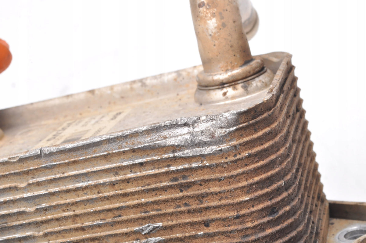 VOLVO S60 AND V70 II XC90 2.4 D5 OIL COOLER 31201912
