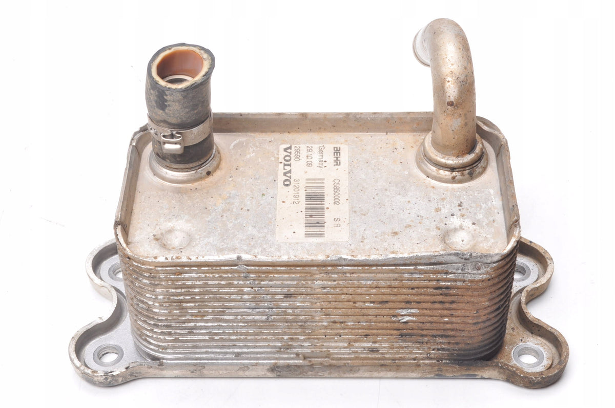 VOLVO S60 AND V70 II XC90 2.4 D5 OIL COOLER 31201912