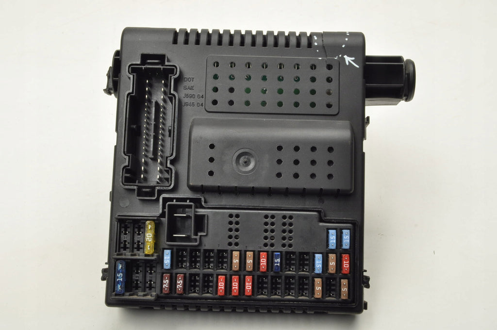 VOLVO S60 AND V70 XC70 MODULE CEM 30728542