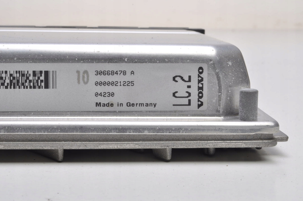 VOLVO S60 I V70 II 2.0T 20V COMPUTER ENGINE DRIVER 30668478 0261208289