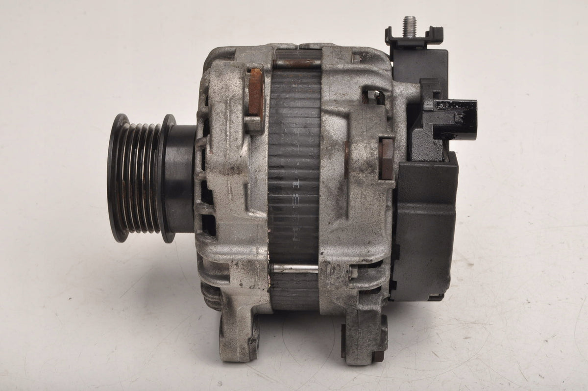 VOLVO S60 II 2.0 D4 181KM ALTERNATOR 30659580
