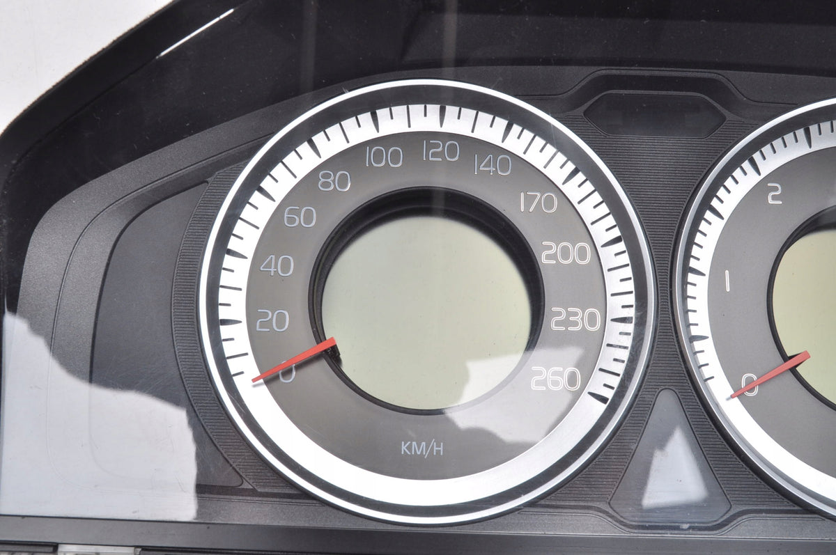 VOLVO S60 II 2.4 D5 COUNTER CLOCKS EU 31343330AA