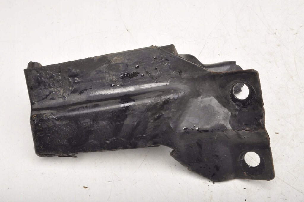 VOLVO S60 II RADIATOR MOUNT