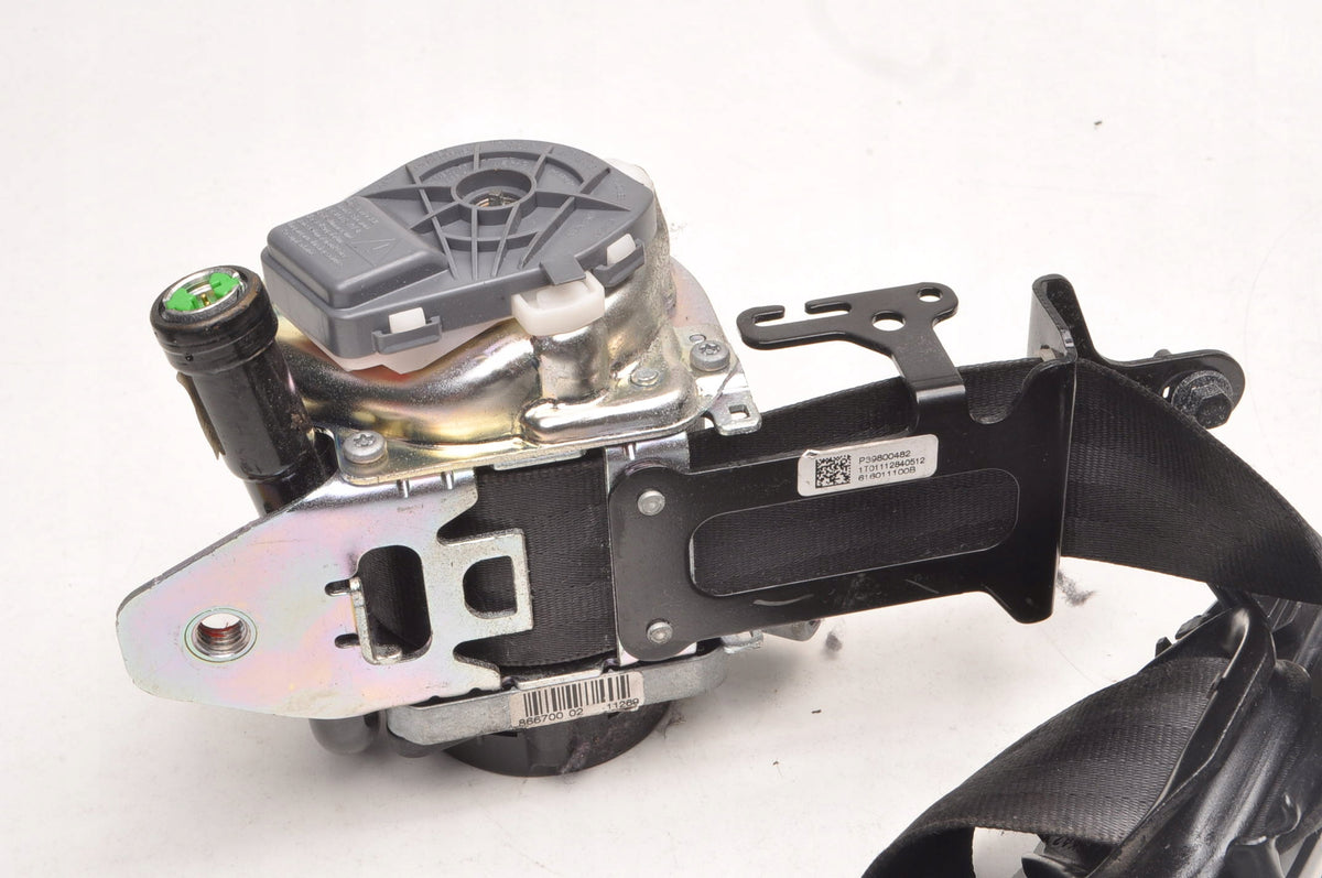 VOLVO S60 II SEAT BELT RIGHT FRONT 39800482
