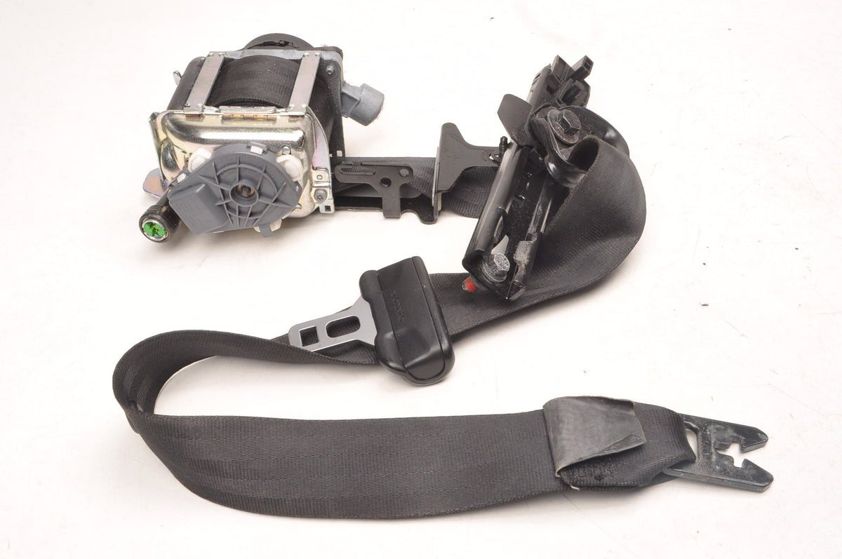 VOLVO S60 II SEAT BELT RIGHT FRONT 39800482