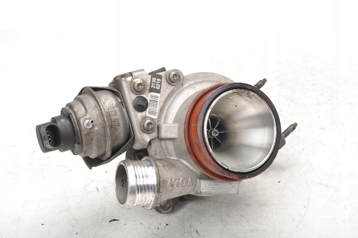 VOLVO S60 II V60 2.0 20V D3 TURBINE 31380219