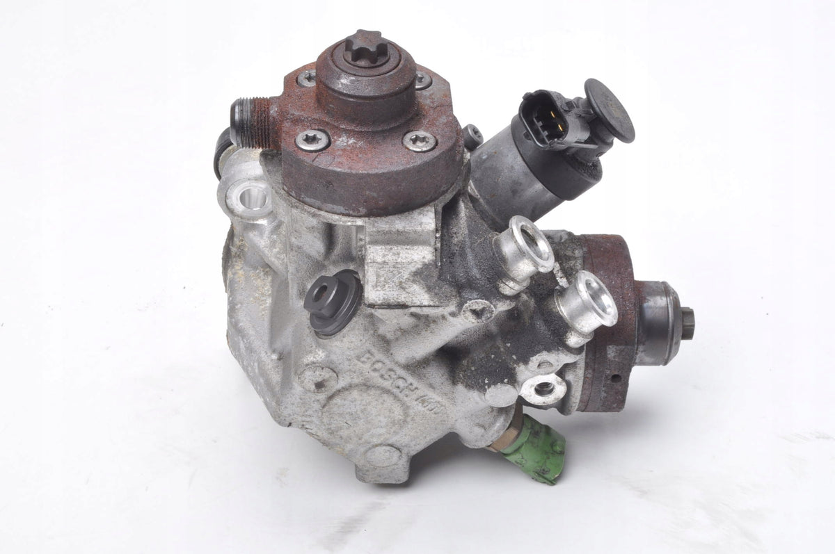 VOLVO S60 II V60 2.0 D3 136KM INJECTION PUMP 31372081