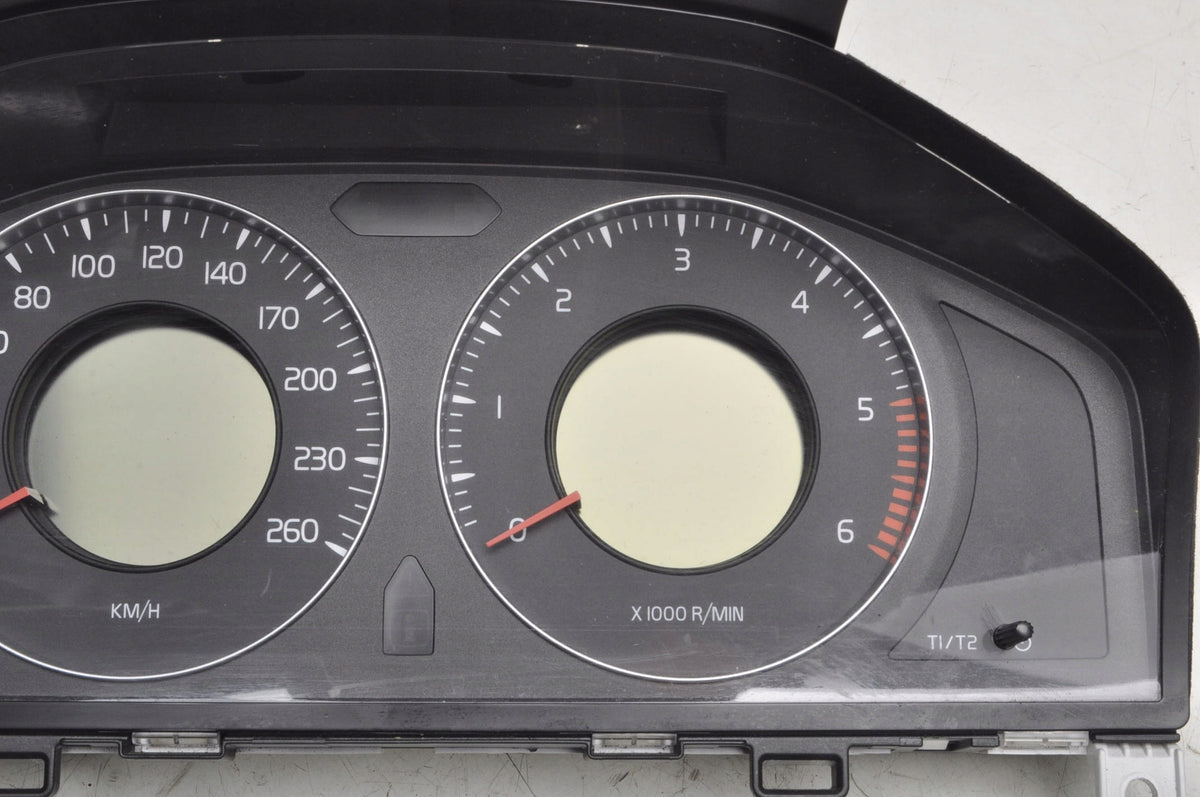 VOLVO S60 II V60 2.0 D3 COUNTER CLOCKS 31270899AA EUROPE