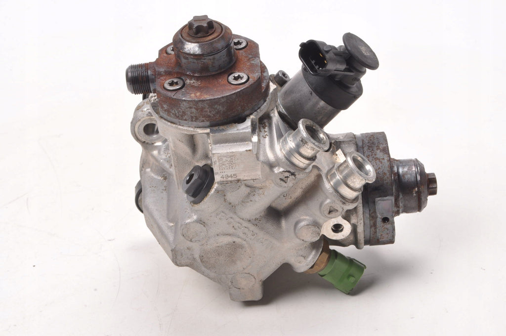 VOLVO S60 II V60 2.0 D3/D4 INJECTION PUMP 0445010681 31372081