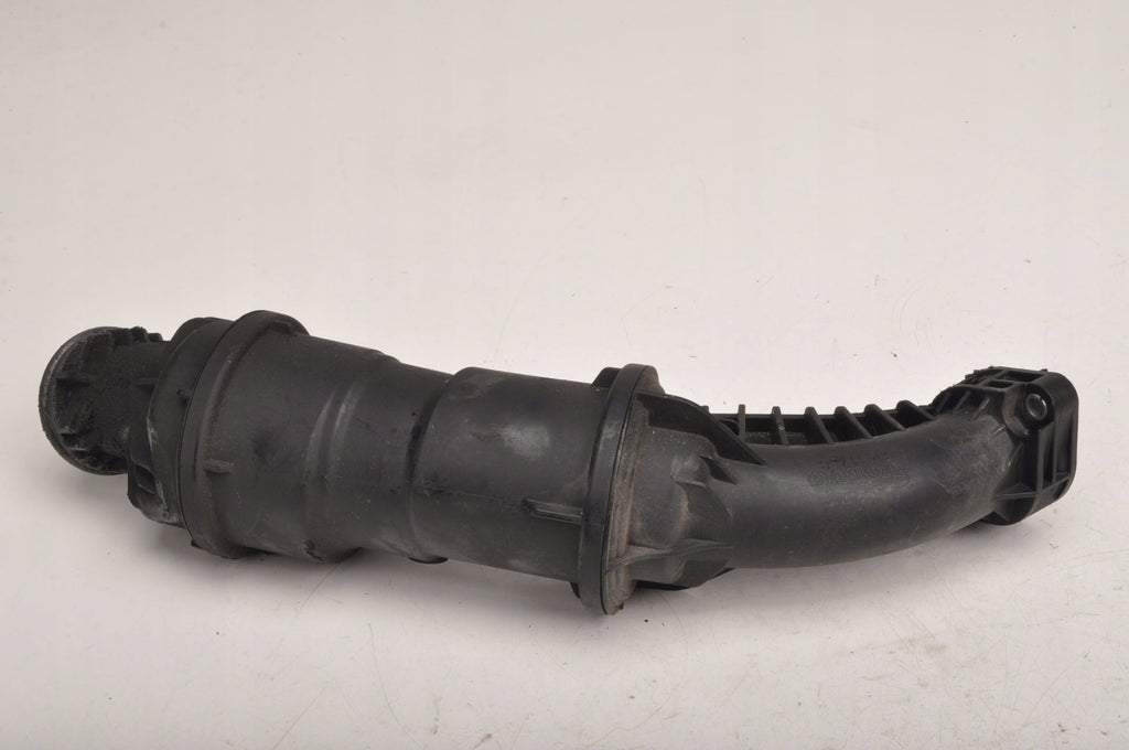 VOLVO S60 II V60 2.0 D4 181KM INTAKE PIPE RESONATOR 31411738