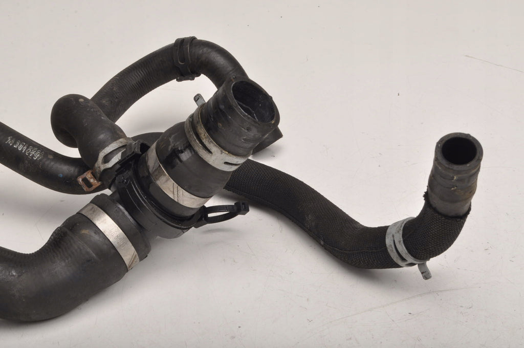 VOLVO S60 II V60 2.0 D4 181KM PIPE WATER LINE 31474864