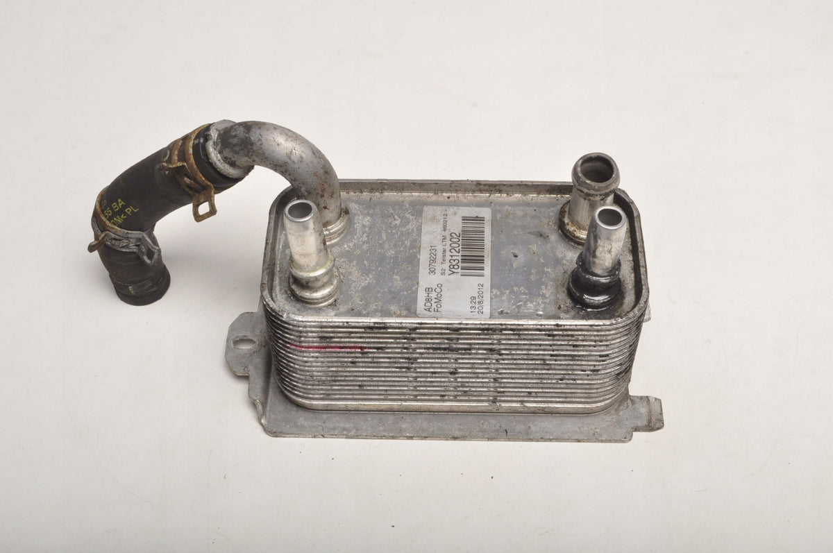 VOLVO S60 II V60 2.4 D4 OIL COOLER 30792231