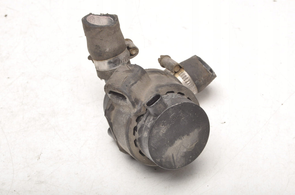 VOLVO S60 II V60 2.4 D5 215KM WATER PUMP 31332380