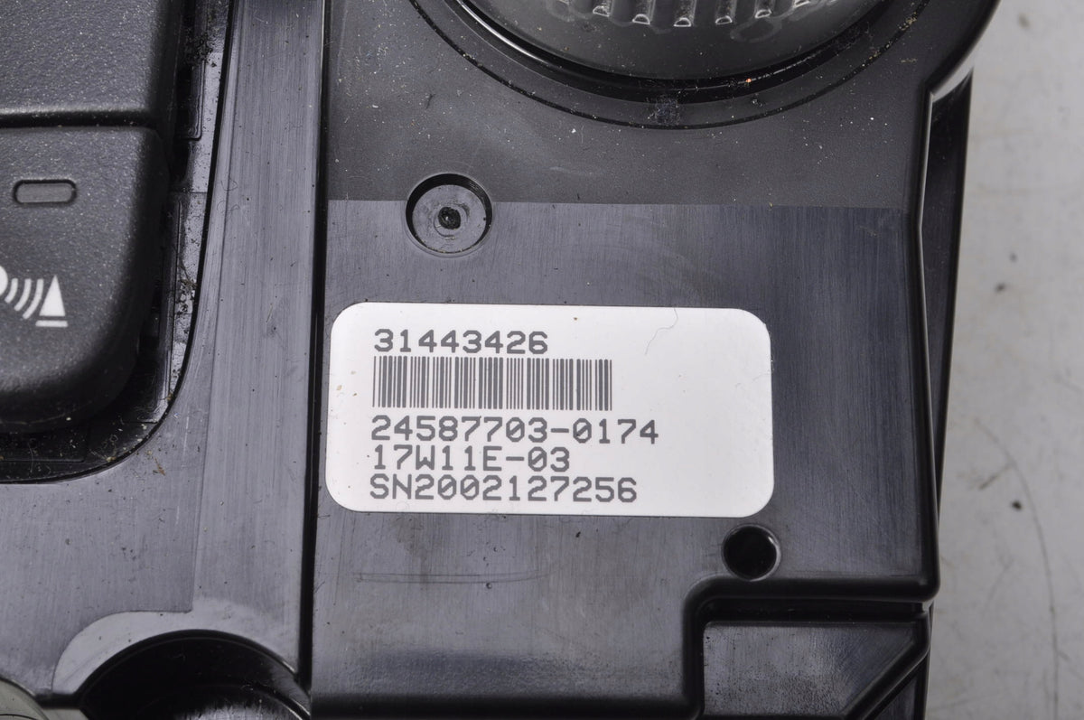 VOLVO S60 II V60 AIR CONDITIONING PANEL 31443426