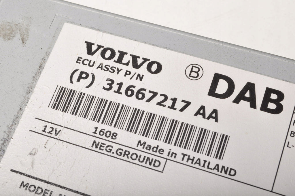 VOLVO S60 II V60 ANTENNA AMPLIFIER 31667217AA