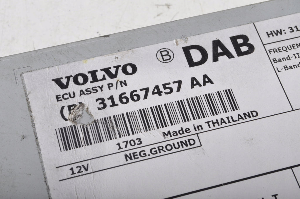 VOLVO S60 II V60 ANTENNA AMPLIFIER 31667457 AA