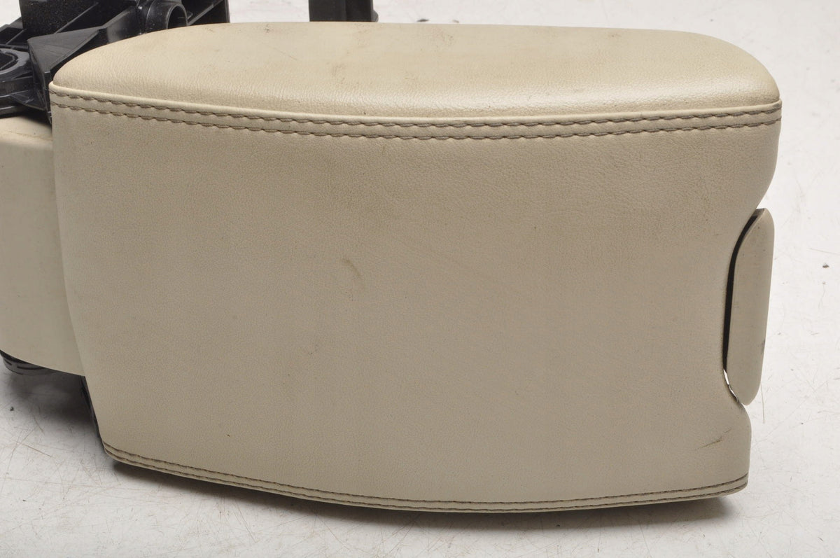 VOLVO S60 II V60 ARMREST LEATHER 39867048