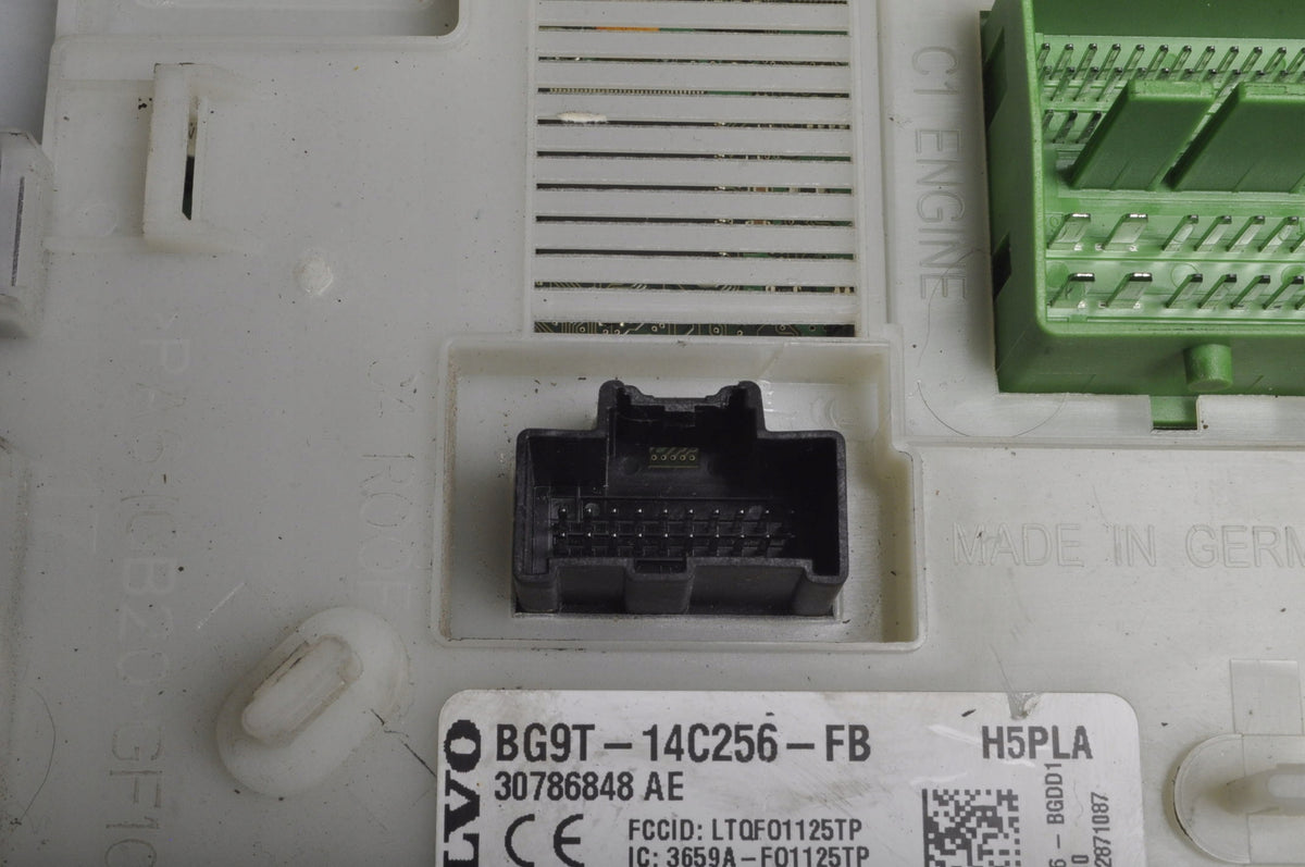 VOLVO S60 II V60 BOX MODULE BSI 30786848AE BG9T-14C256-FB