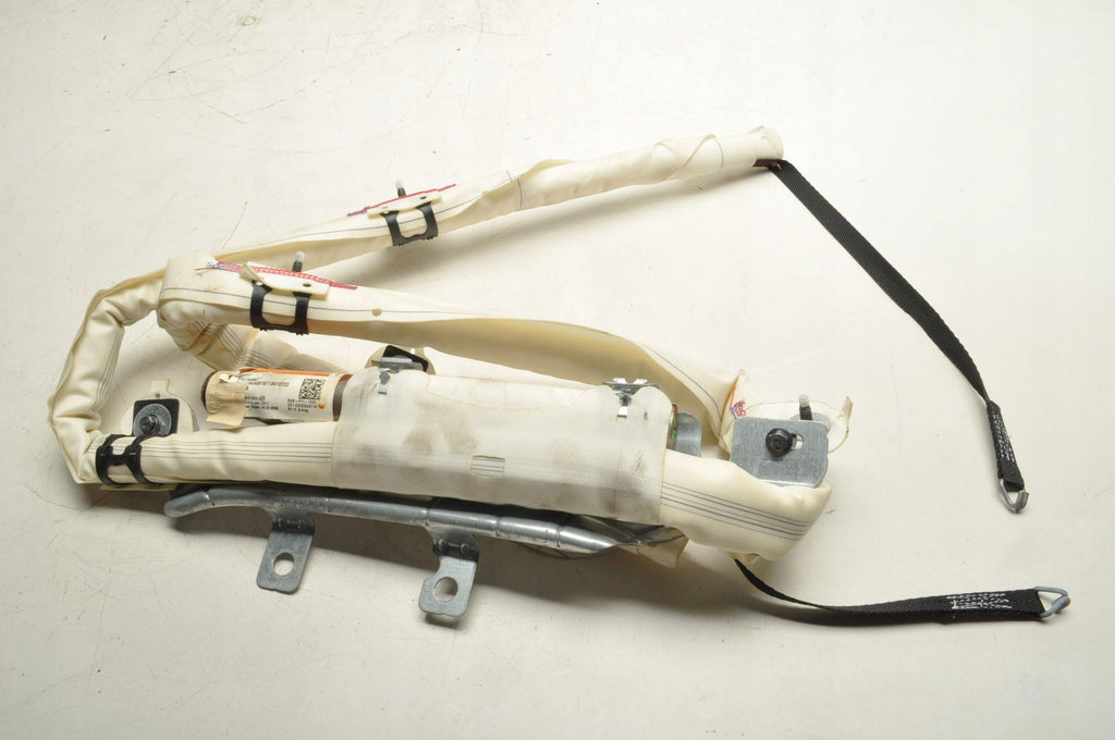 VOLVO S60 II V60 CURTAIN AIRBAG RIGHT 30780647