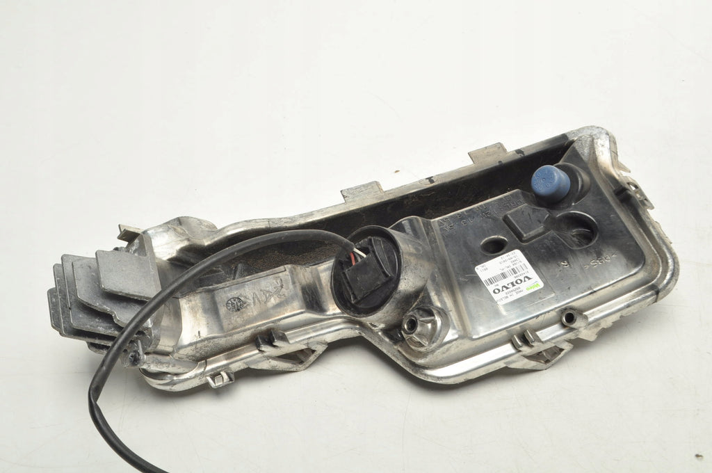 VOLVO S60 II V60 HALOGEN RIGHT 31420396 89250222 LIFT