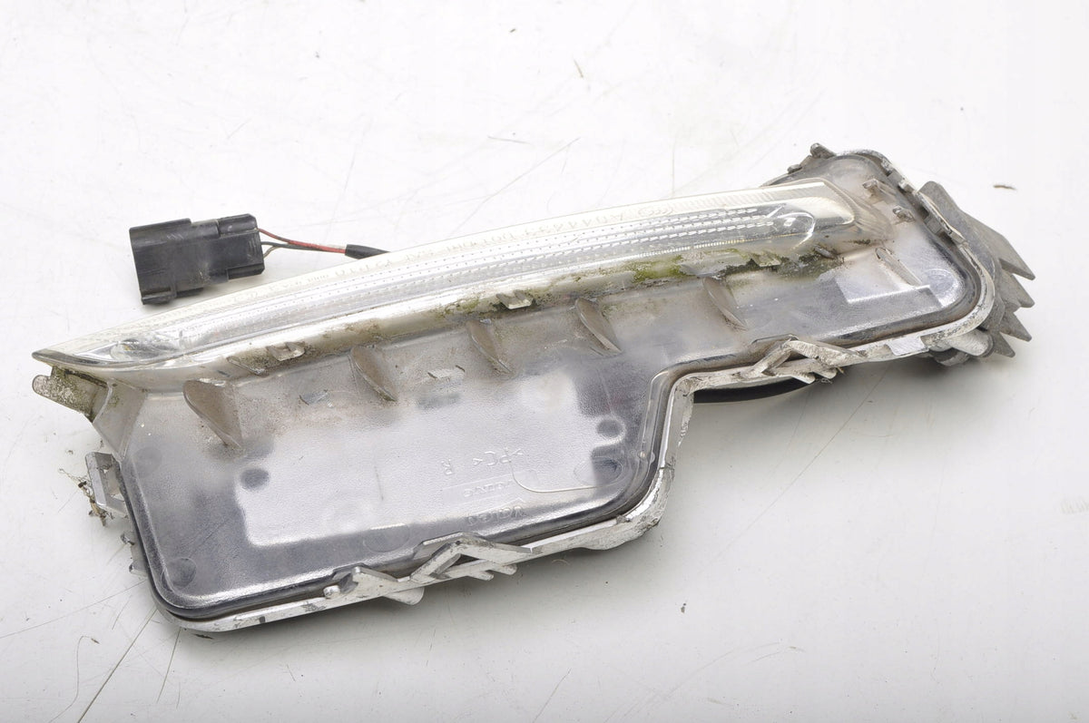 VOLVO S60 II V60 HALOGEN RIGHT 31420396