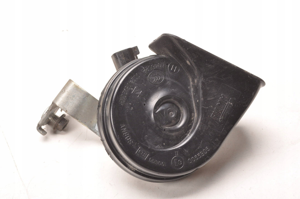 VOLVO S60 II V60 HORN BEEP 31416117 LIFT