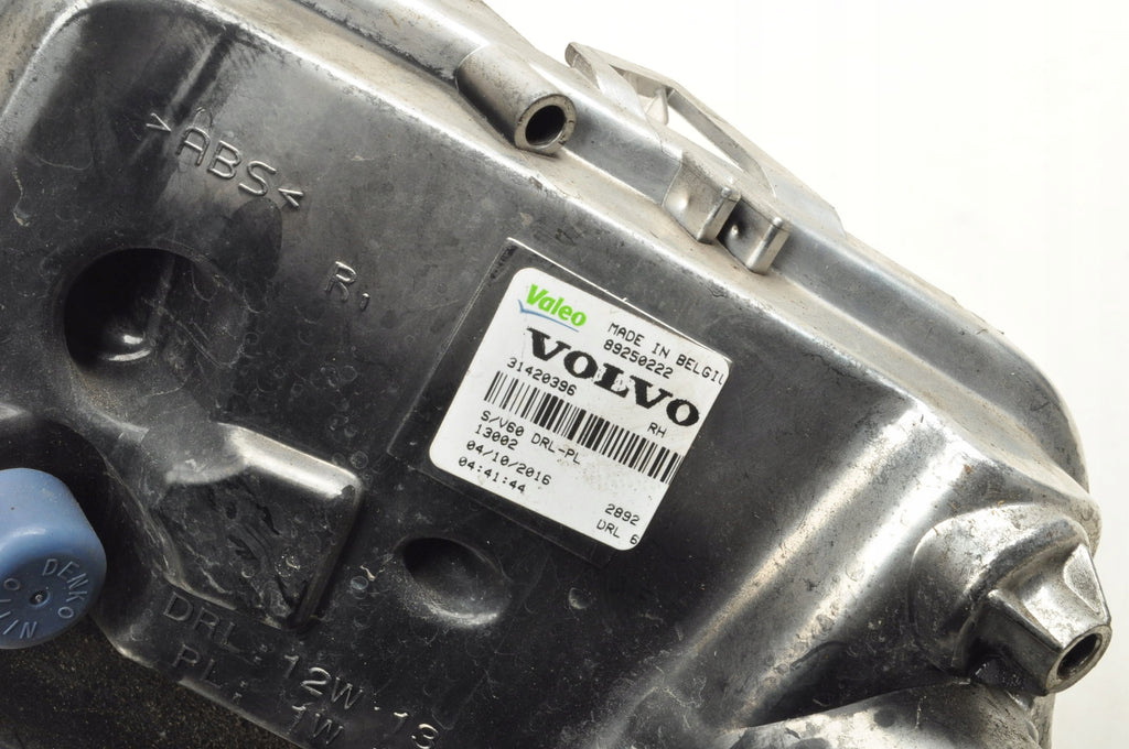 VOLVO S60 II V60 LED LAMP 31420396 RIGHT