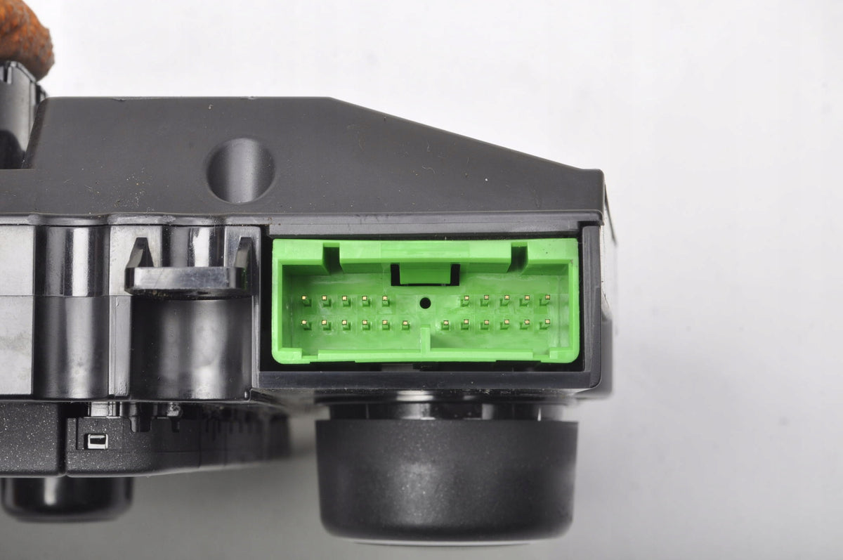 VOLVO S60 II V60 PANEL AIR CONDITIONING SWITCH 31324827