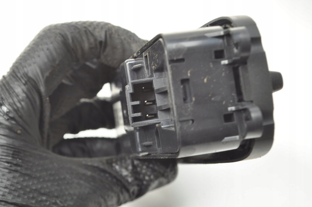 VOLVO S60 II V60 PANEL WINDOW SWITCH 31334345