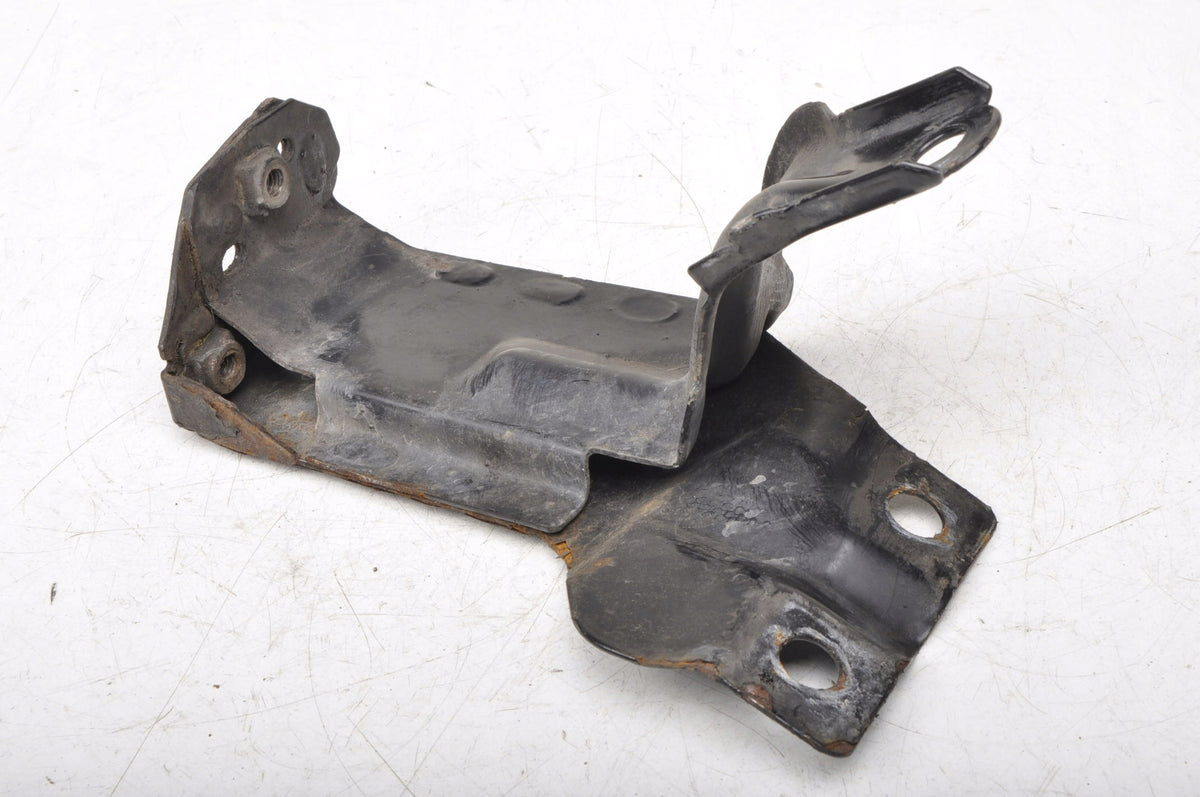 VOLVO S60 II V60 RADIATOR MOUNT 31261931