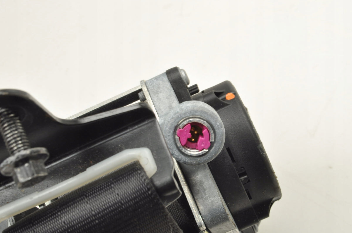 VOLVO S60 II V60 SEAT BELT LEFT FRONT 39818841
